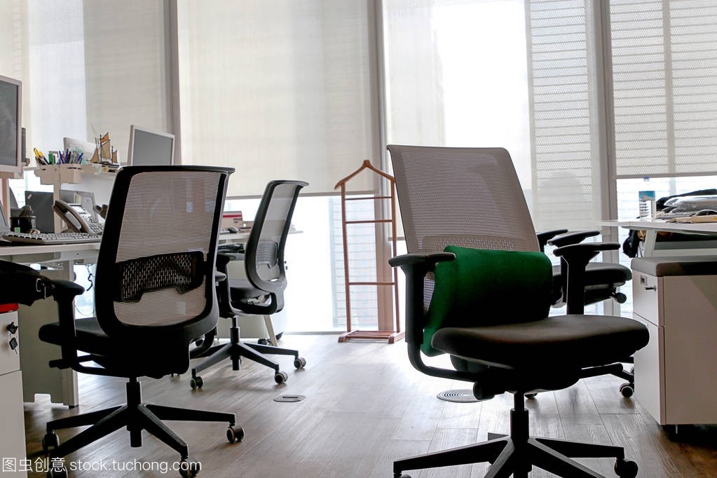 办公室与办公椅的优化选择，提升办公效率与舒适性